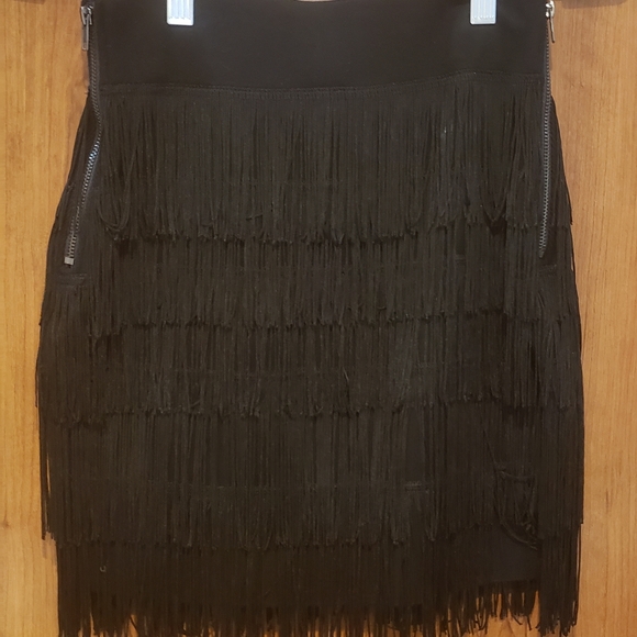 Fringe mini skirt - Picture 2 of 5